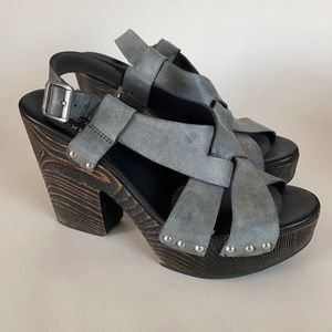 Kork-Ease Charcoal Leather Platforms sz 8